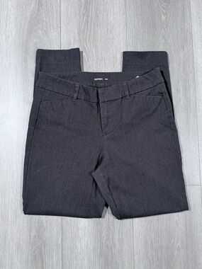 Old Navy Pixie Pants. Charcoal - Size 4
